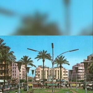 ساحة الشهداء (البرج) باتجاه مبنى الريفولي سنة 1965.